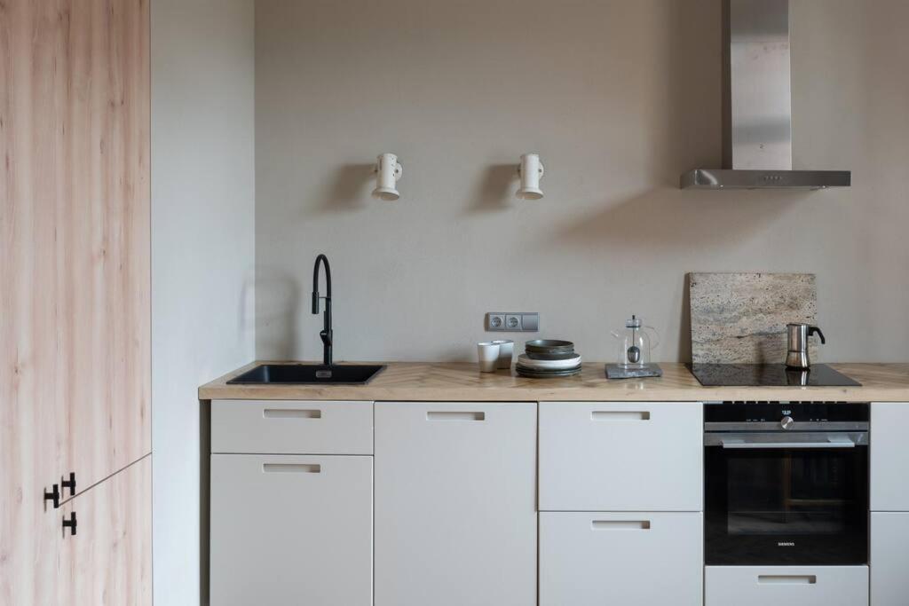 Authentic 1 Bd Old Town Apartment By Hostlovers Κάουνας Εξωτερικό φωτογραφία